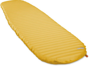 Therm-a-Rest_NeoAir_XLite_Regular_RadiantYellow_angle_PR