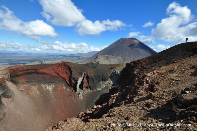 NZ2-171 Rim of Red Crater, Tongariro N.P., NZ