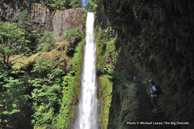 Tunnel Falls, Eagle Creek Trail, Columbia Gorge, Oregon.